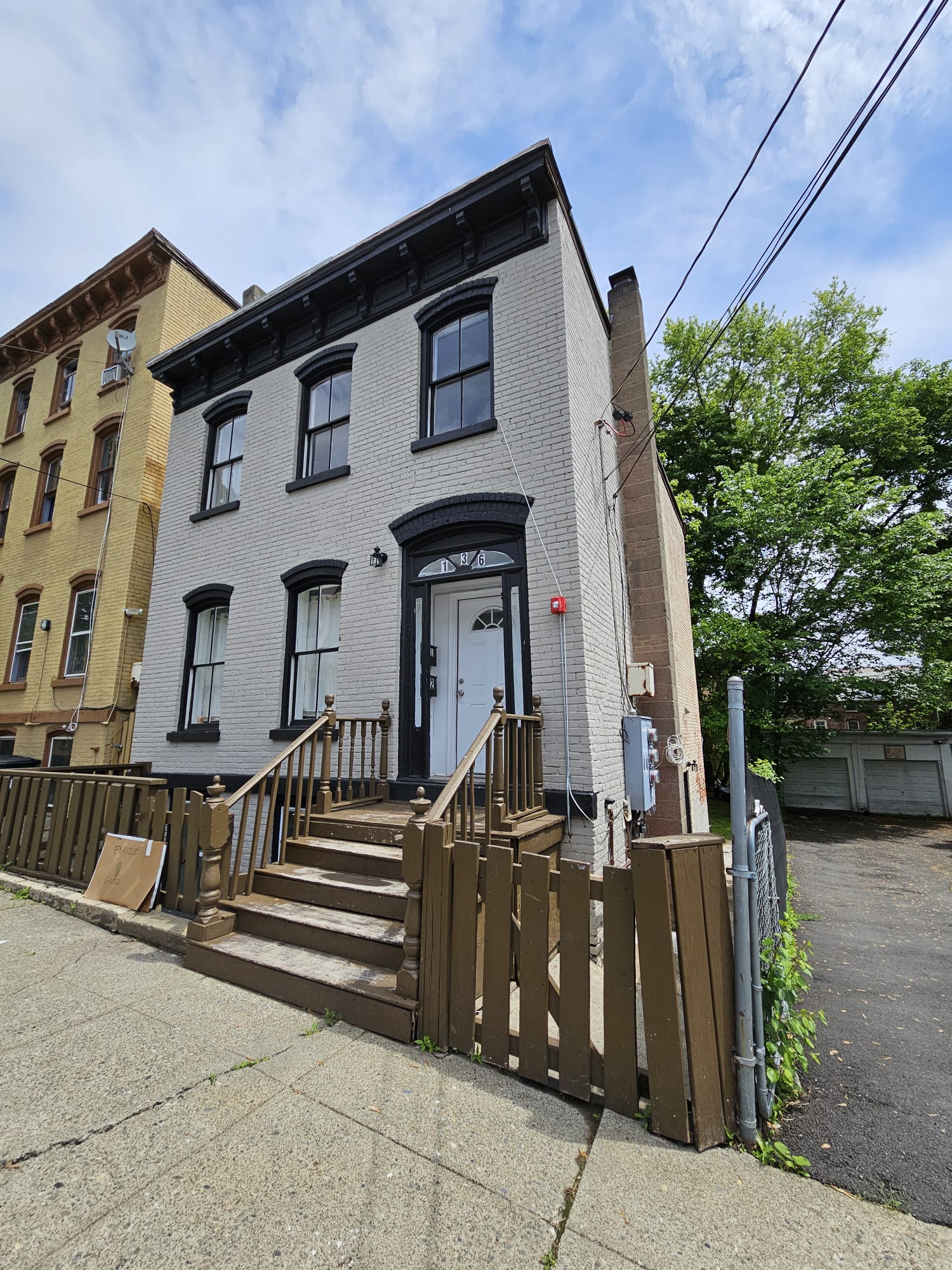3 Bedrooms · 1 Bath Apartment — Newburgh